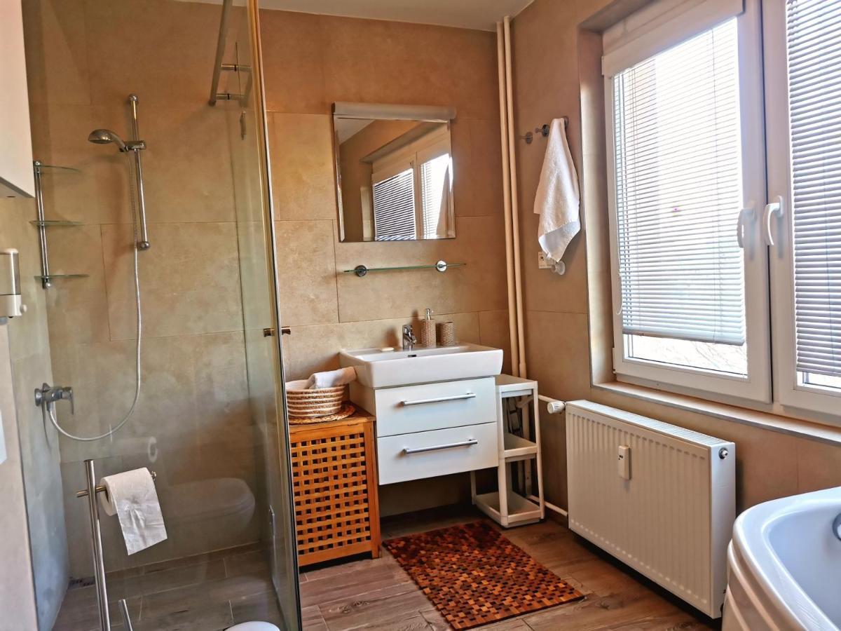 Cozyhome Retro Apartment Bratislava Luaran gambar